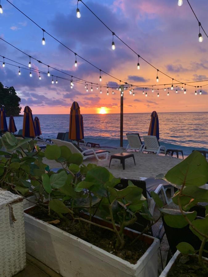 Playa Surf Baru Hotel Eksteriør billede
