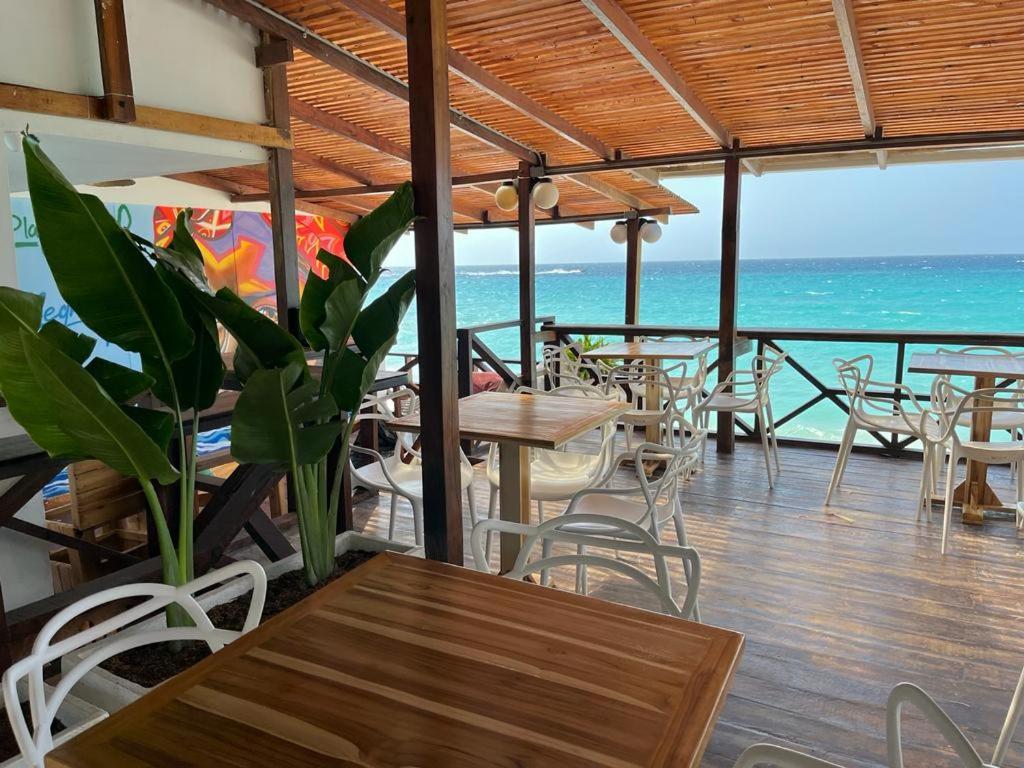 Playa Surf Baru Hotel Eksteriør billede