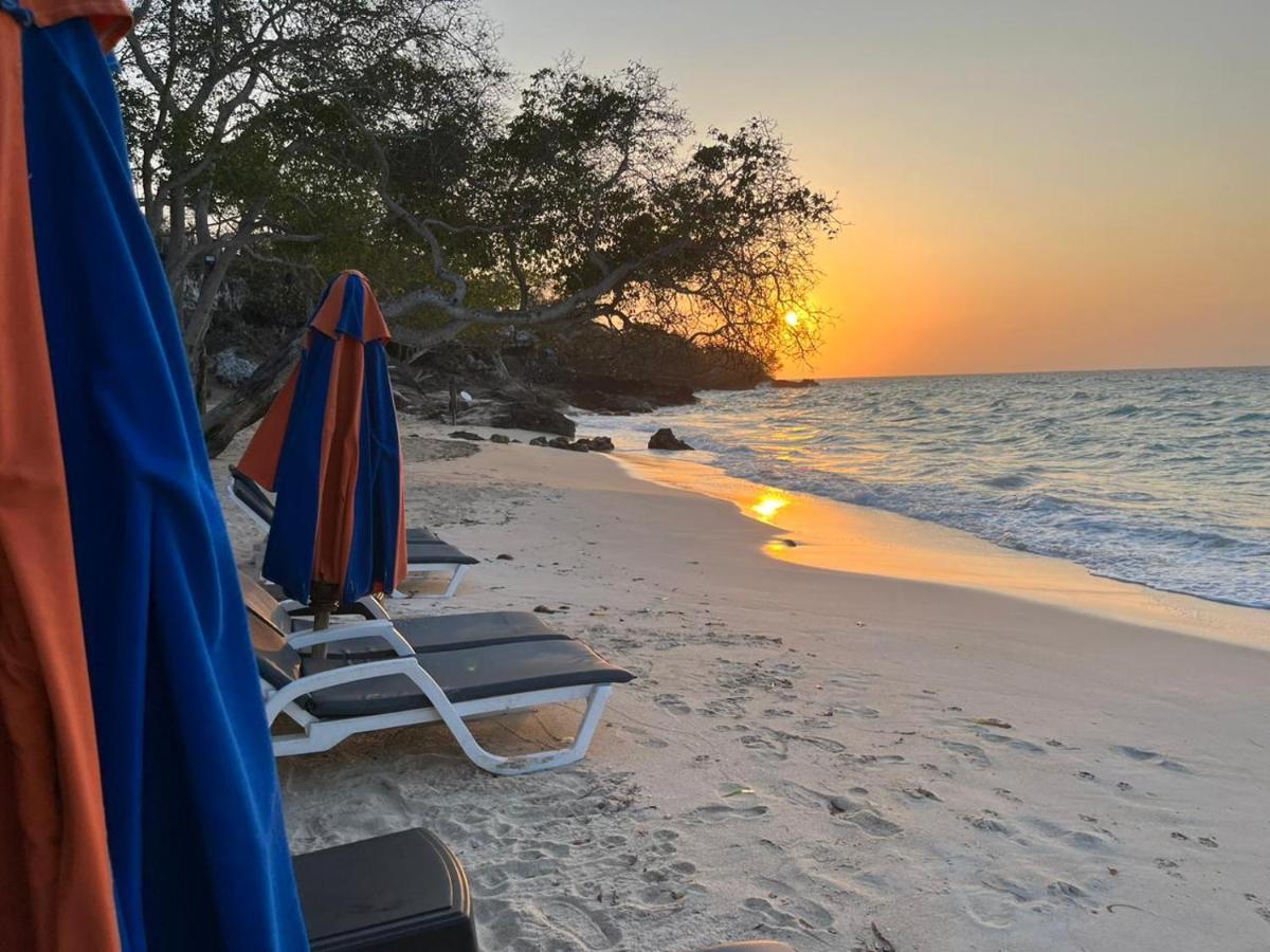 Playa Surf Baru Hotel Eksteriør billede